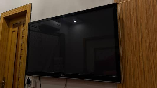 LG plasma 3d TV  model (50PW350)