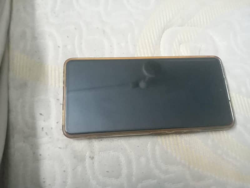 Tecno CAMON 20 4