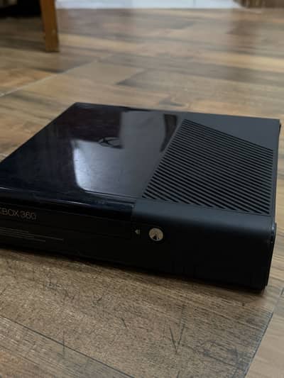 Xbox 360 Ultra Slim