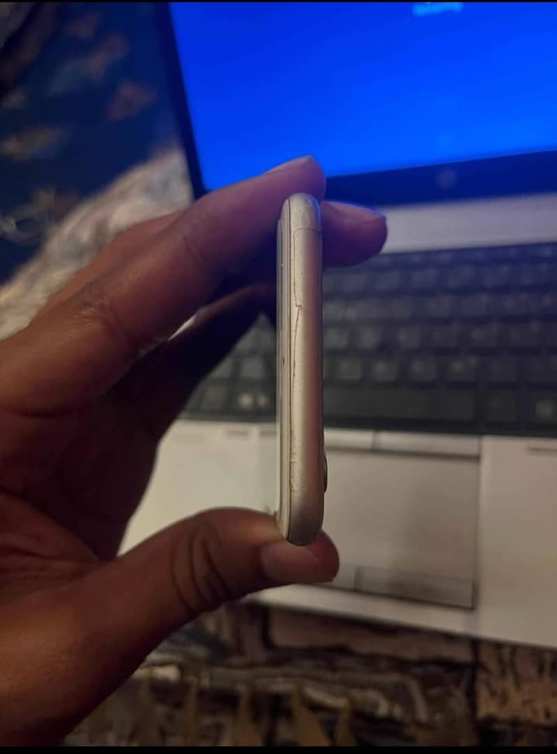 Apple iPhone 6 3