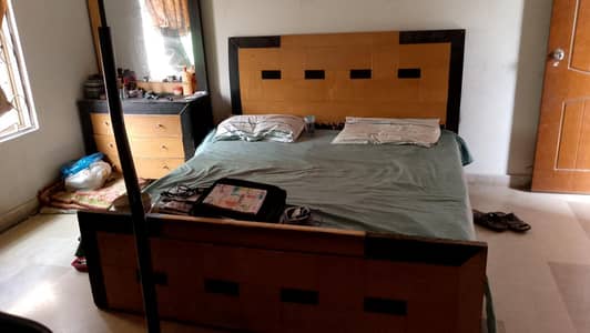 bedroom set