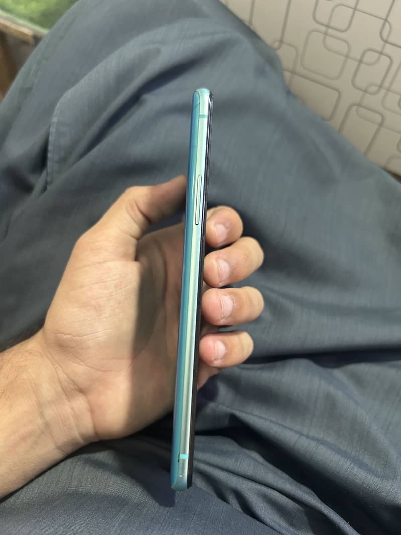 One Plus 8T 2