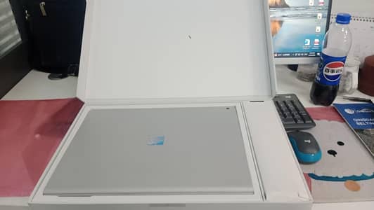 Microsoft Surface Book 2