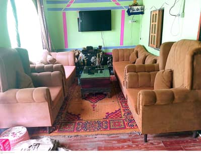 SOFA SETS