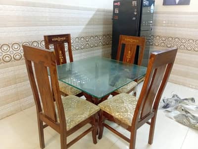Dining Table 4 Seater Good Condition