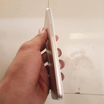 OPPO A57 4+64