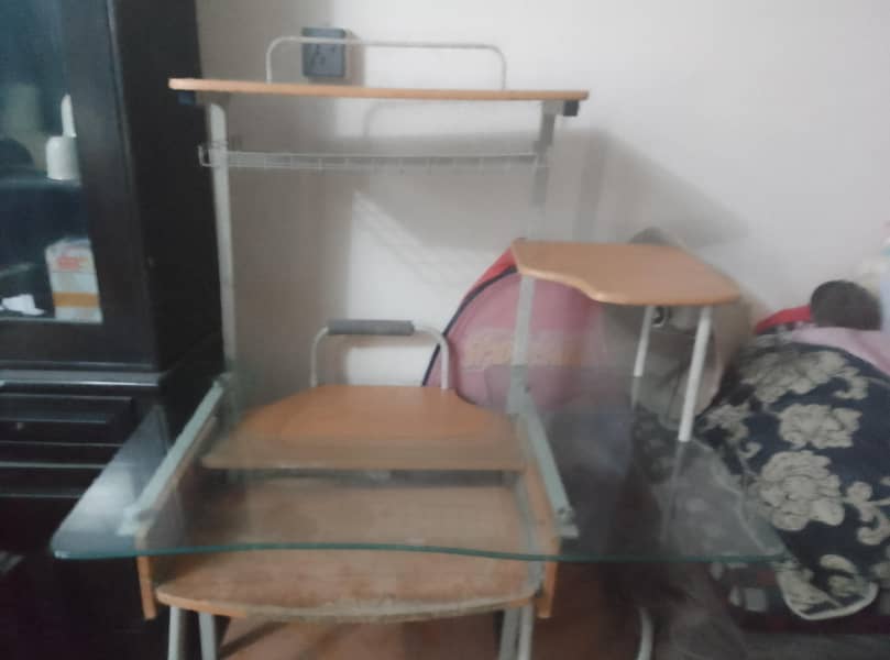 computer table 0