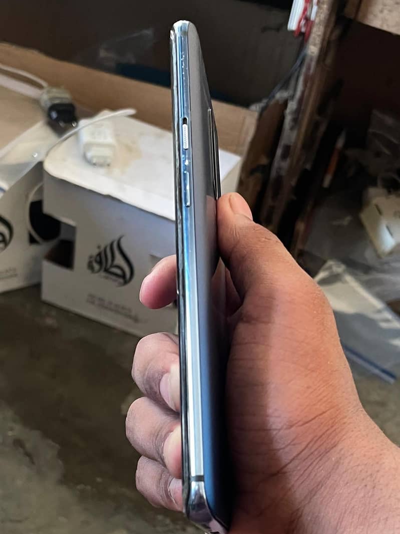 One Plus 7 Pro Single Sim Approved 4