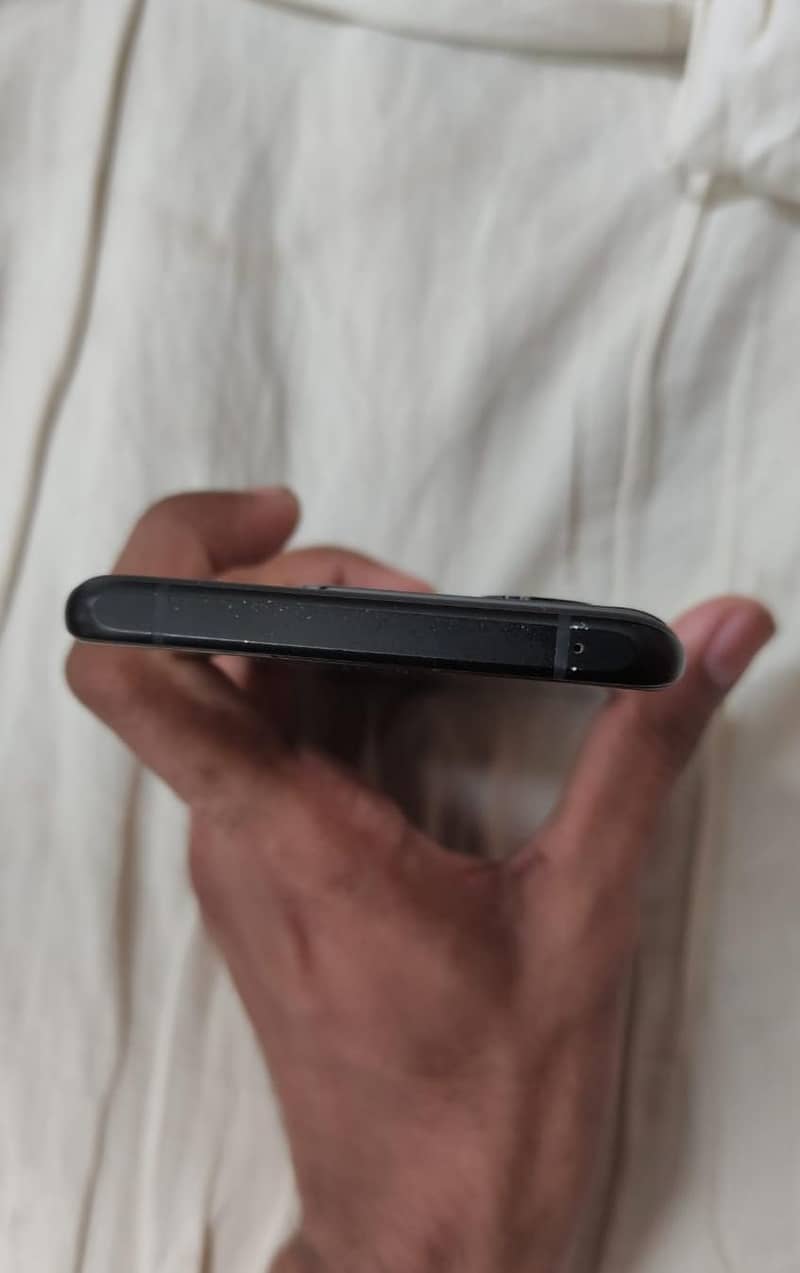 One Plus 10 Pro 5G 3