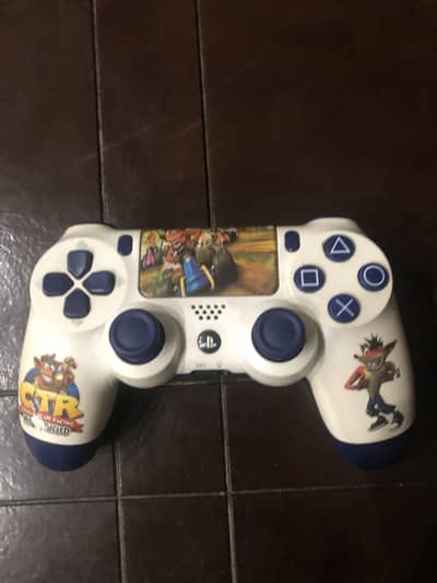 PlayStation 4 console in a good condition