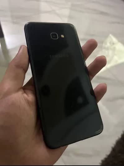Samsung Mobile J4 Plus