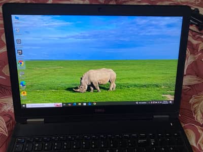 DELL LATITUDE 5670 with 2 GB Graphic card and 6th Gen processor