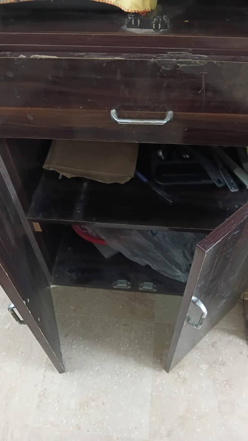 divider 1