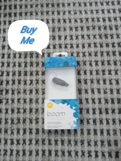 Motrola  Boom     Single    Ear   Bluetooth    Headset