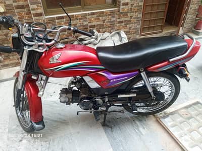 I m selling bike
