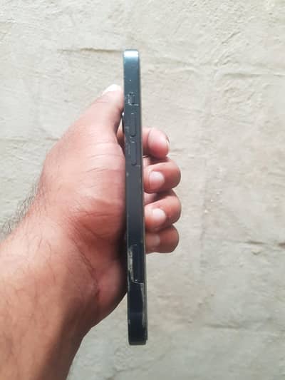 Apple iPhone 14