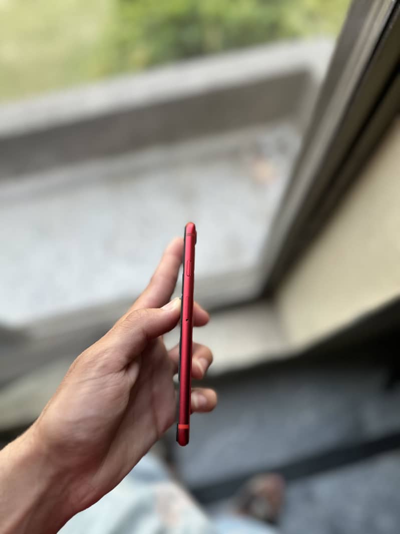 iPhone SE pta 3