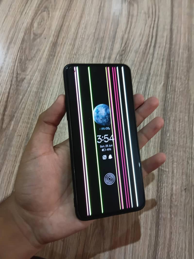 One Plus 9R 1