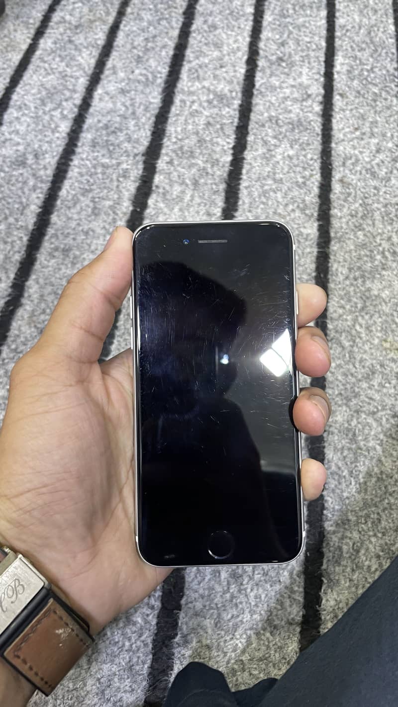 Apple iPhone SE 2