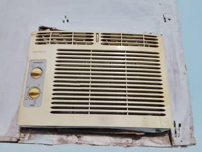 0.50 ton Window Ac for Sale with 110v supply