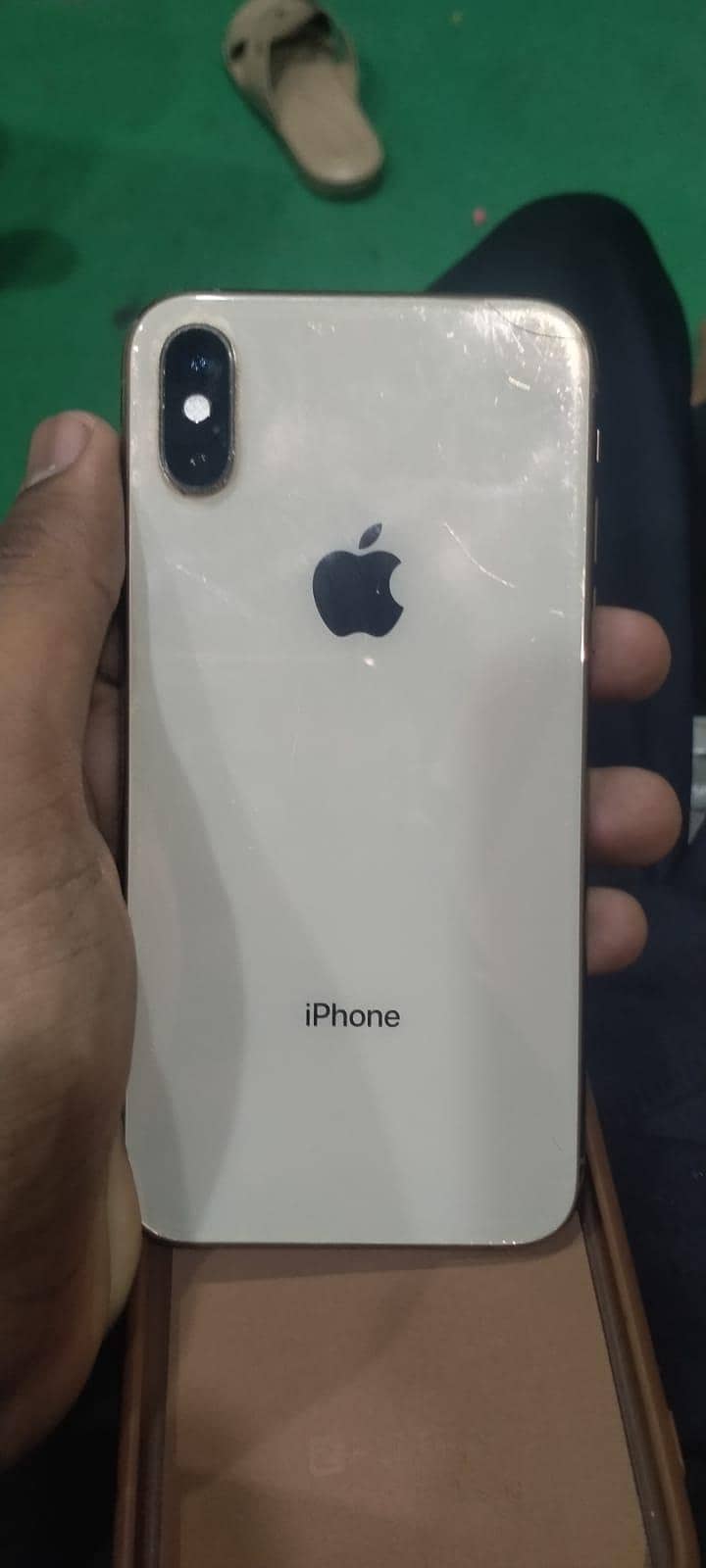 Apple iPhone Xs 4