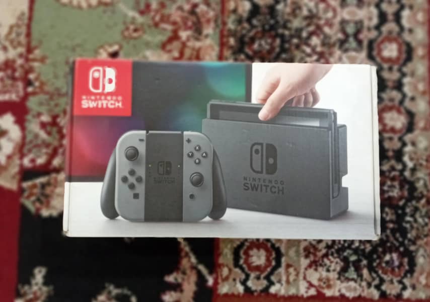 Nintendo switch with five game chips 3