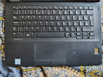 Dell Latitude E7270 | Core i5 6th Gen | 16GB DDR4 RAM | 256GB NVMe SSD