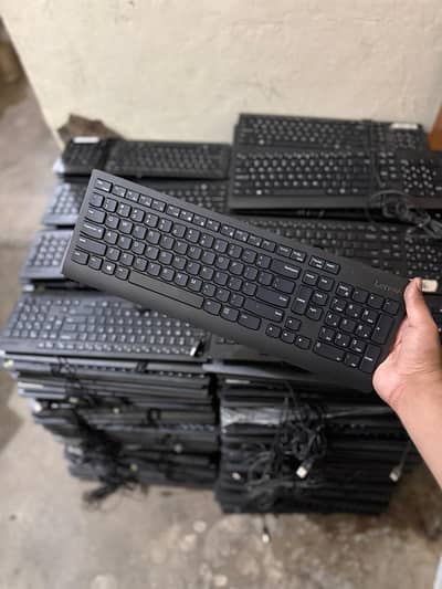 Lenovo Ultra Slim Keyboard| Branded Mouse| Condition A++