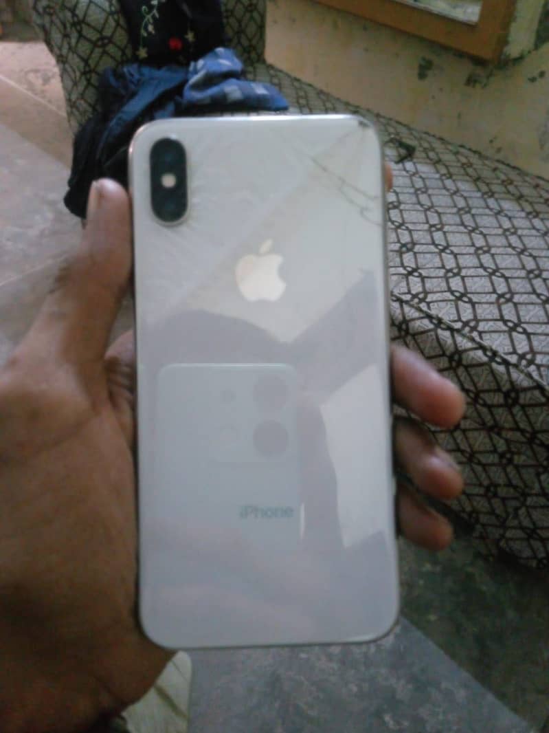 Apple iPhone X 0