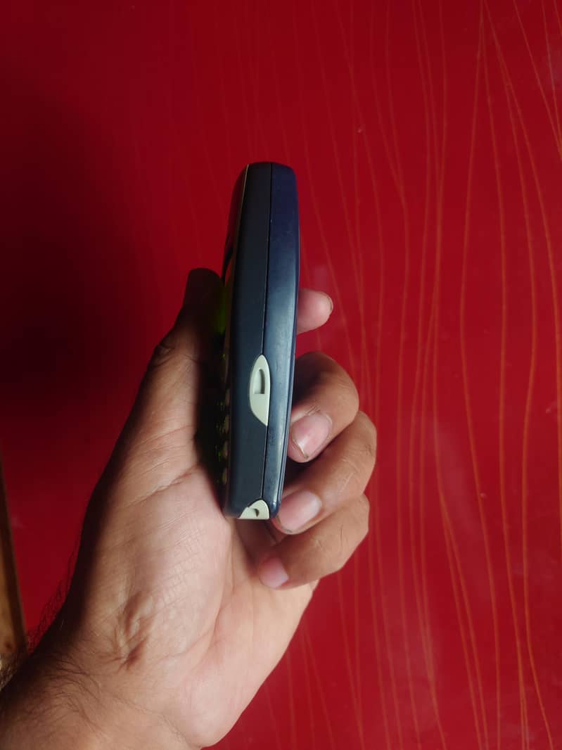 Nokia 3310 1