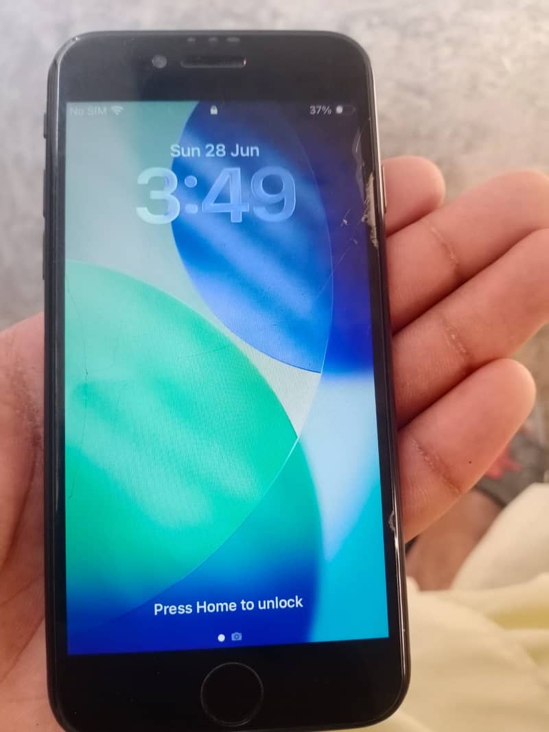 Apple iPhone SE 4