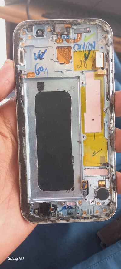 Samsung Galaxy A5 2017 dual sim Wala only panel and body