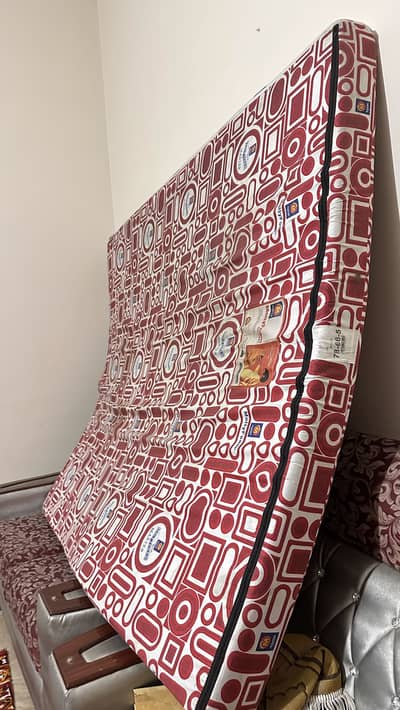 Molty foam Queen Size Mattress Available for Sale | Used