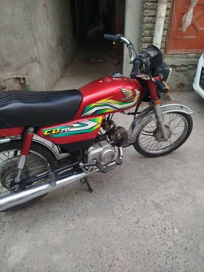 Honda cd70 model 2023 biomatric with complete papers no dealers plzz