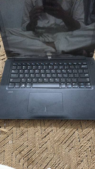 Dell Latitude 3380 | Core i5 7th Gen | 4GB RAM | 128GB SSD | Win 10