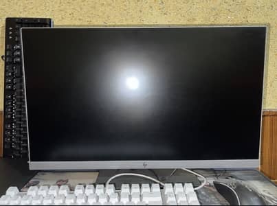 Hp Elite Display Bezel less 24 Inch