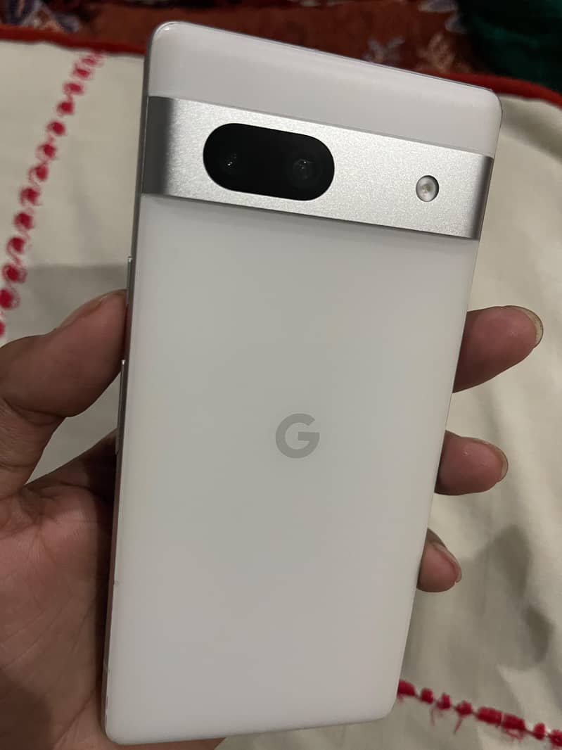 Google Pixel 7a 2