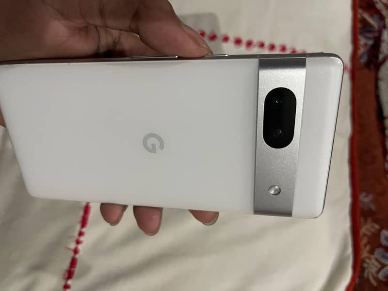 Google Pixel 7a 4