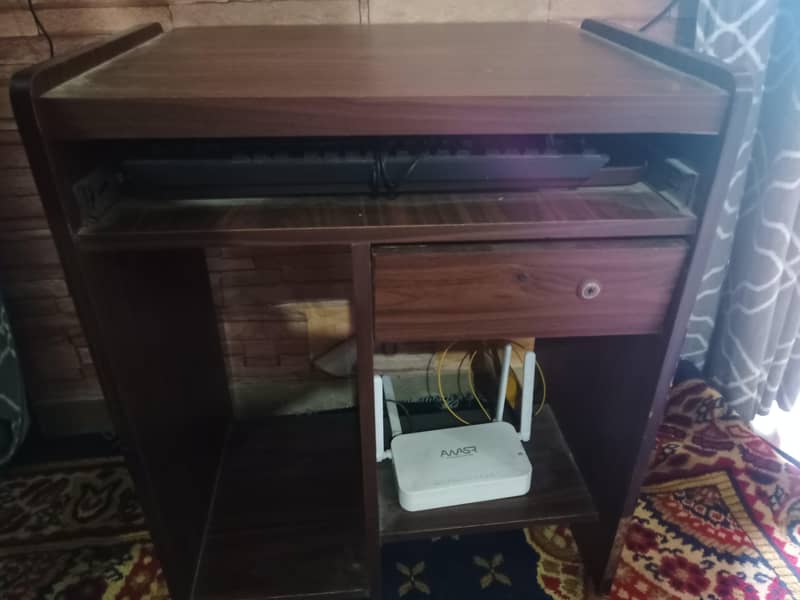 computer table 2
