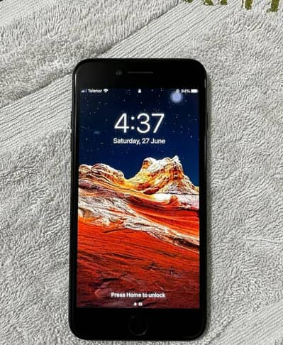 Apple iPhone 7