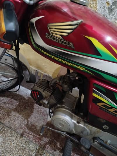 honda cd70 2022 complete papers no dealers plz 03054041631