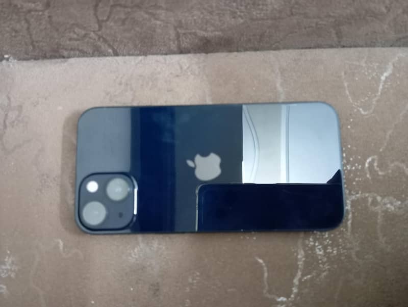 Apple iPhone 13 1