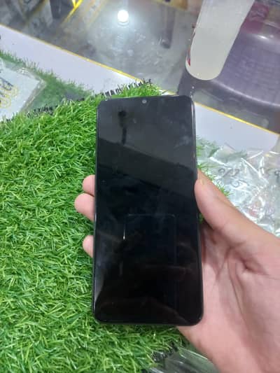 vivo y17s  128 Good condition  rate is final only seniors buyers dm