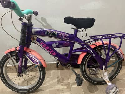 Girls cycle for slae