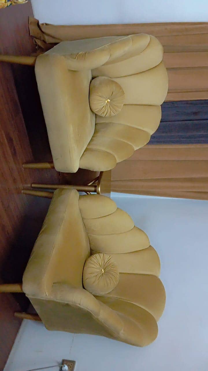 Sofa Chair set with table 0