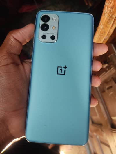 One Plus 9R