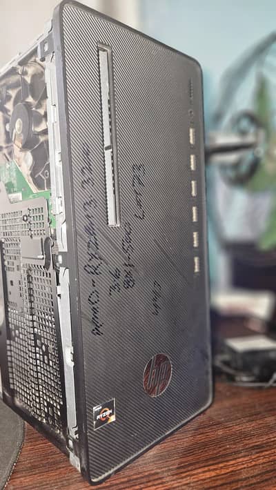 HP Ryzen 3 3200G | 16GB RAM