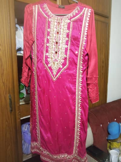 Women's Shirt and Frok For Sale (Agha Noor) in medium and Large size