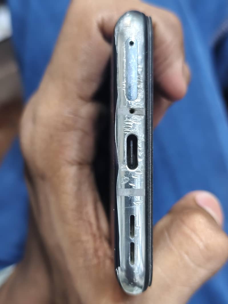One Plus 8T    2