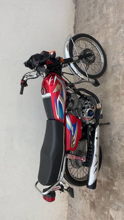 Honda cg 125 all ok 03033444274